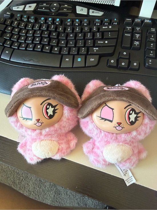 Von Dutch Accessories - Von Dutchies Iris - comes with box